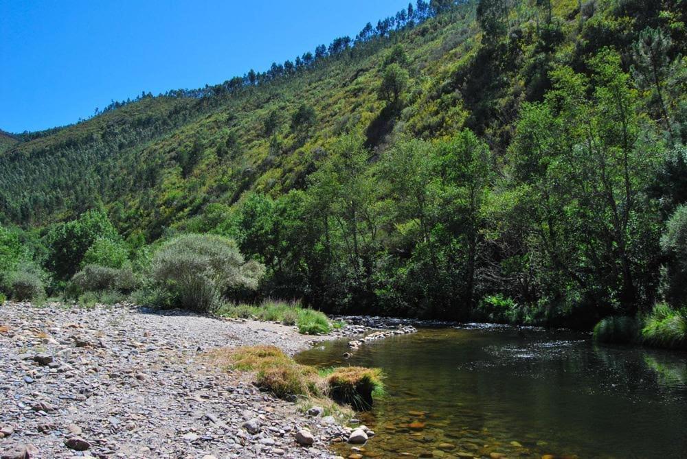O Pardieiro - Aldeia Da Paradinha Com Praia Fluvial Exterior foto